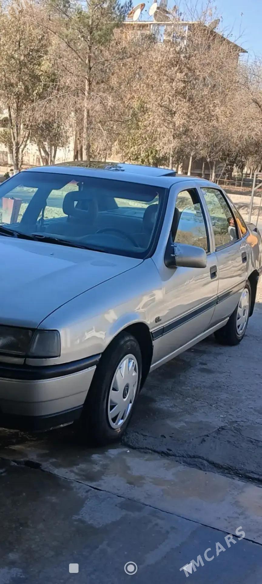 Opel Vectra 1994 - 40 000 TMT - Mary - img 1