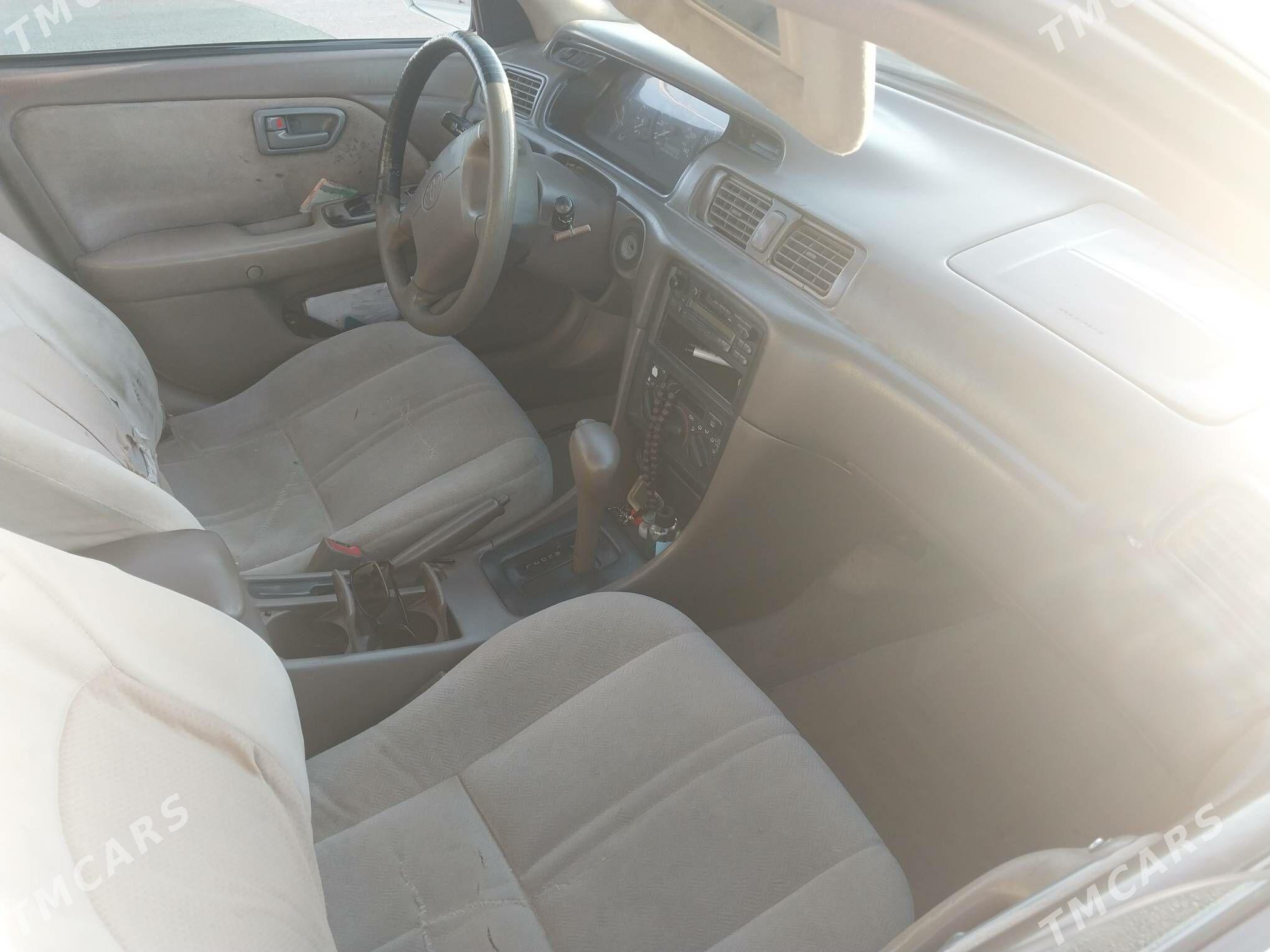 Toyota Camry 1999 - 107 000 TMT - Gökdepe - img 1