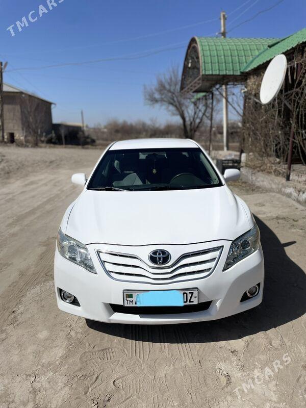 Toyota Camry 2010 - 230 000 TMT - Дашогуз - img 1