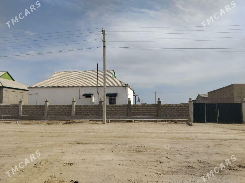 Satlyk Jaý - Etrek - img 1