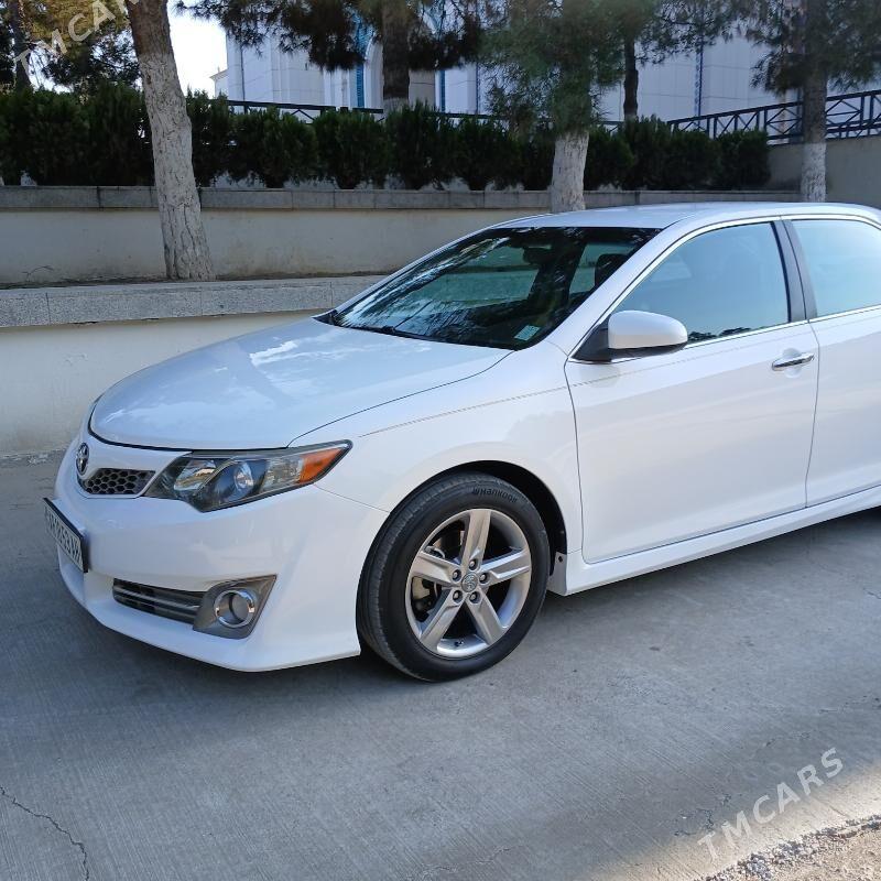 Toyota Camry 2013 - 217 000 TMT - Ашхабад - img 1