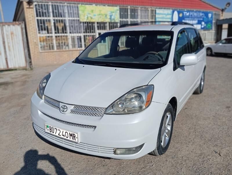 Toyota Sienna 2004 - 250 000 TMT - Мары - img 1