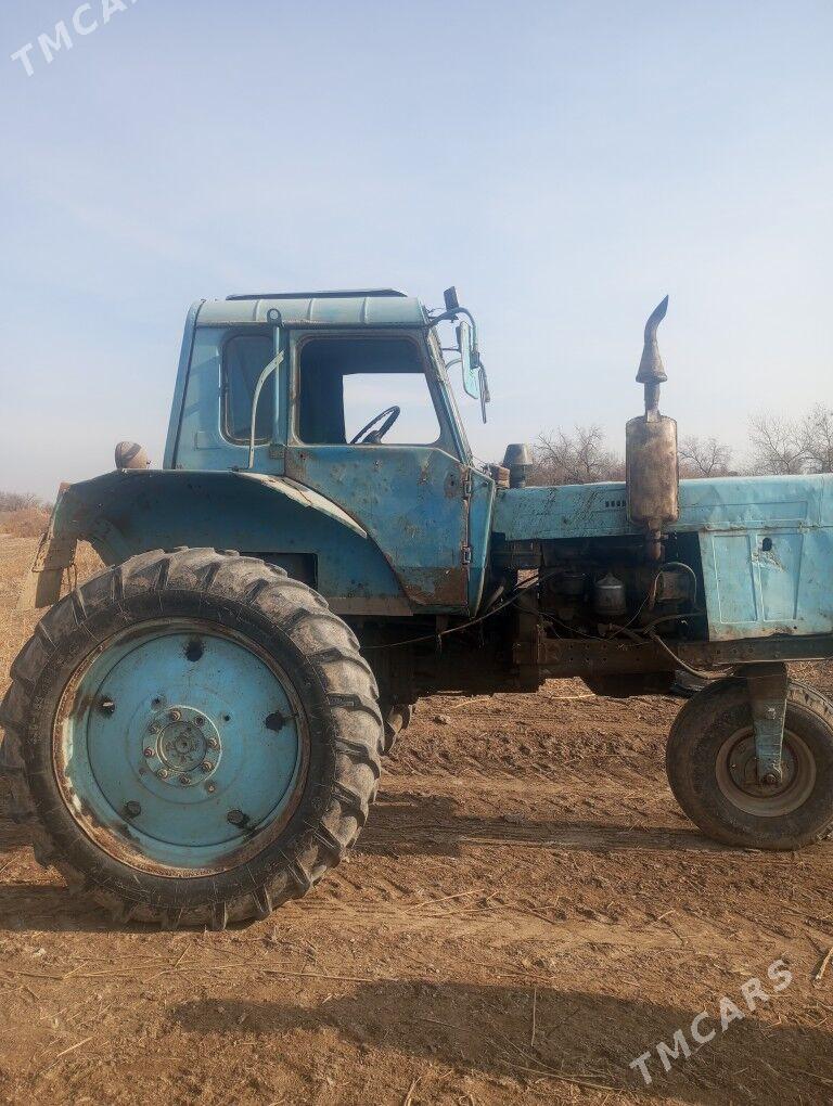MTZ 80 1986 - 100 000 TMT - Кёнеургенч - img 1