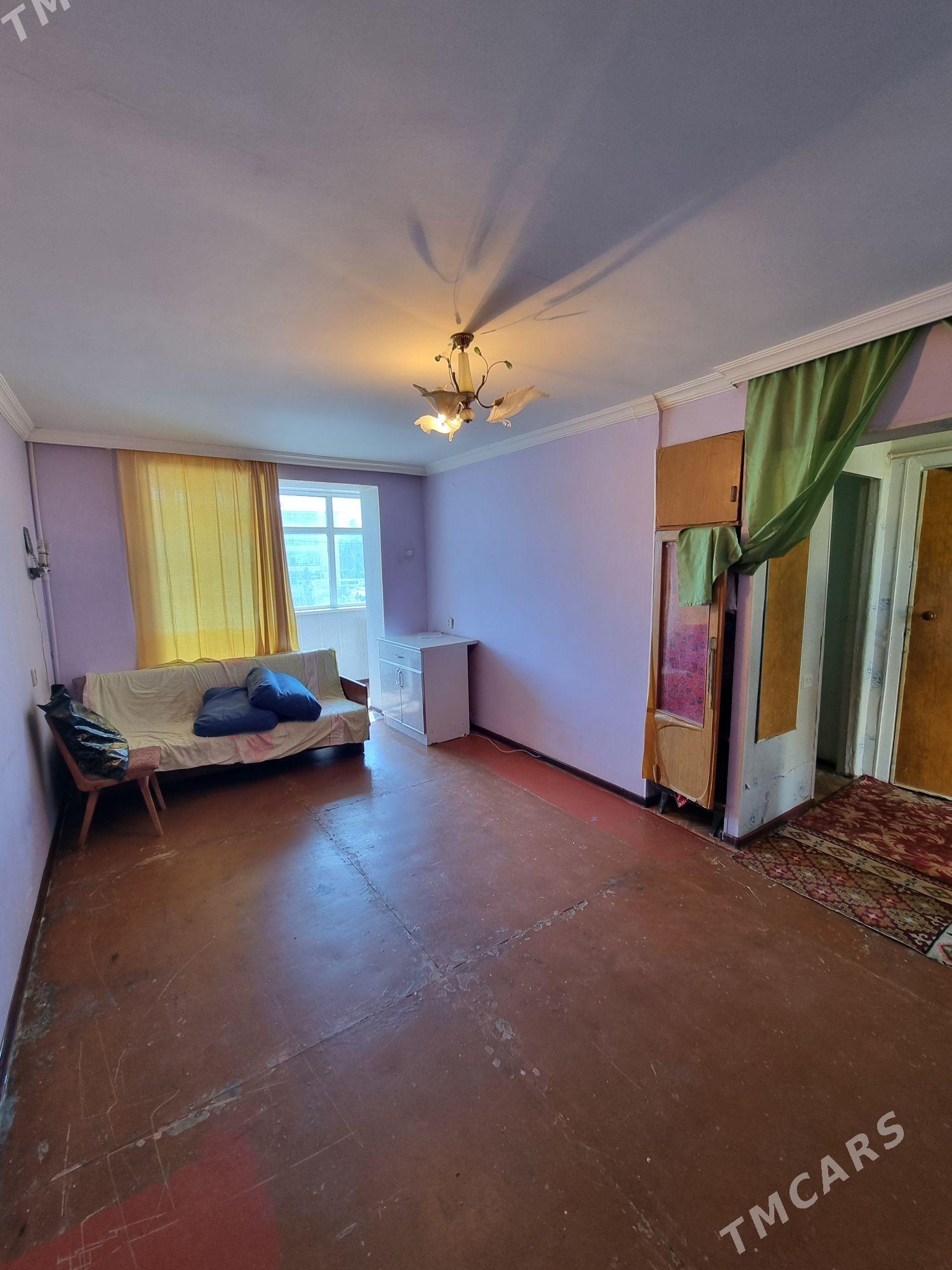 6 Мкр 2 этж 1в2 комнаты 38м² - Ашхабад - img 1