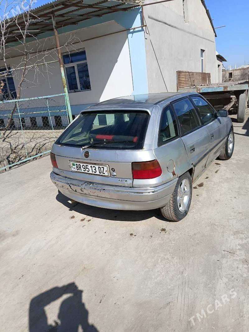 Opel Astra 1992 - 26 000 TMT - Дашогуз - img 1