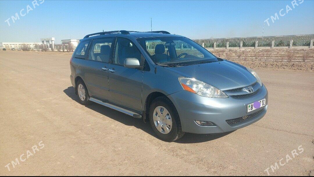 Toyota Sienna 2008 - 270 000 TMT - Кёнеургенч - img 1