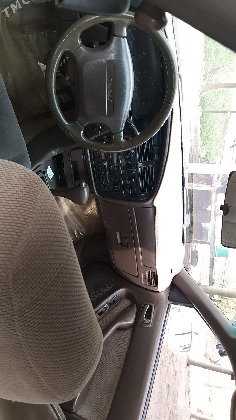 Toyota Camry 1995 - 105 000 TMT - Байрамали - img 1