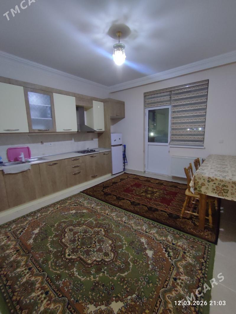 ARENDA 2 KOMNAT MIR 8 - Parahat 8 - img 1