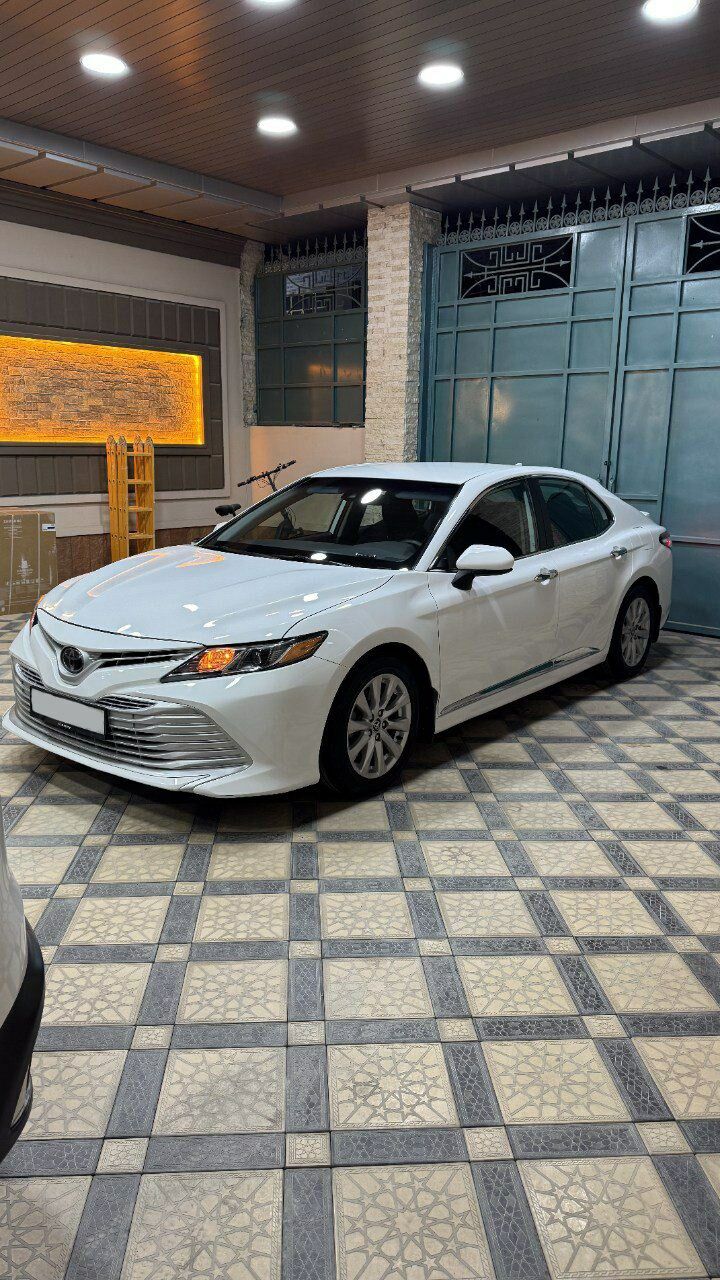 Toyota Camry 2020 - 295 000 TMT - Aşgabat - img 1