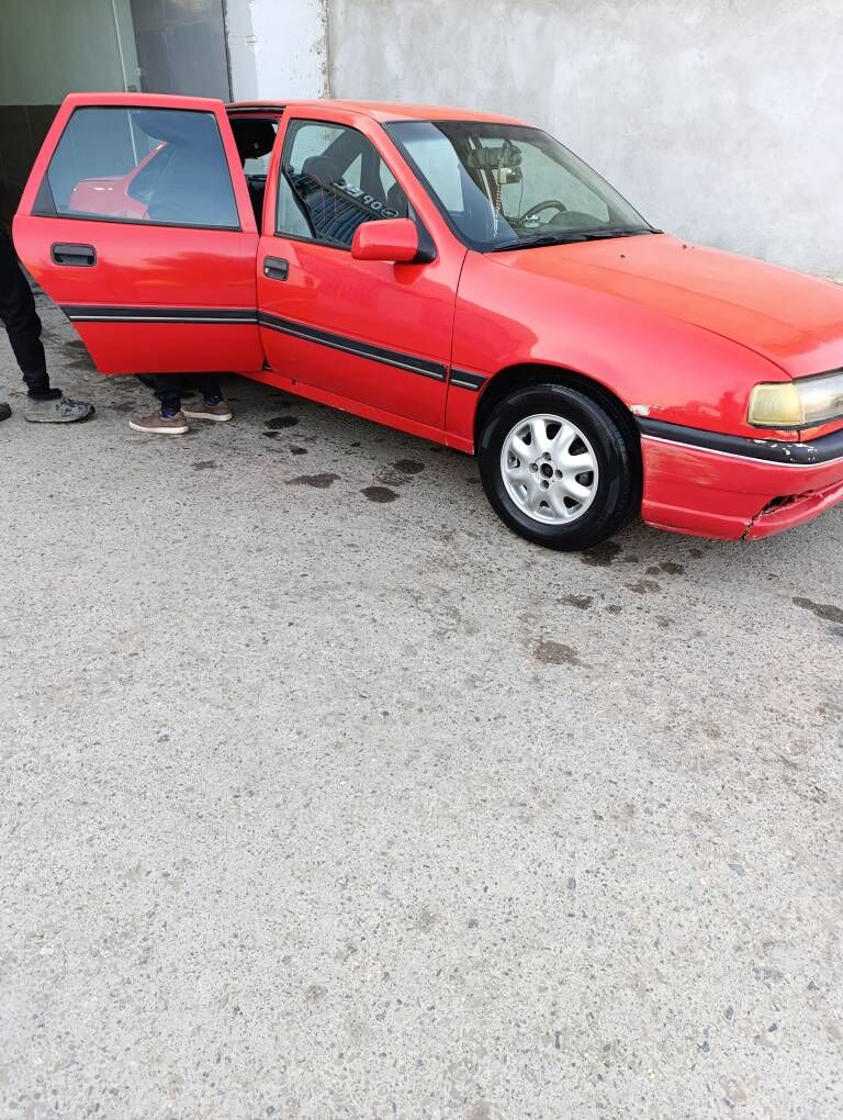 Opel Vectra 1991 - 34 000 TMT - Türkmenabat - img 1