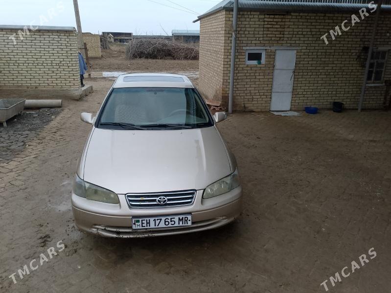 Toyota Camry 2000 - 132 000 TMT - Каракумский этрап - img 1