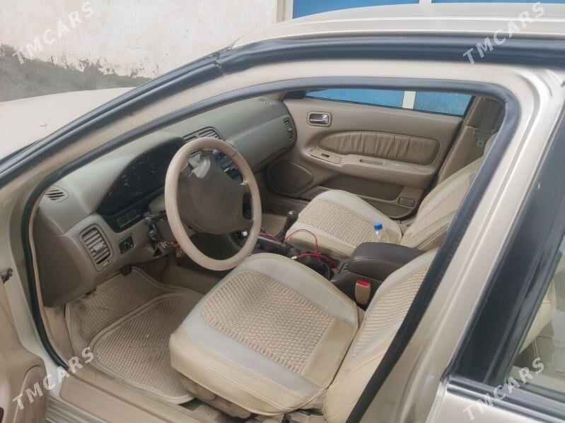 Nissan Maxima 1998 - 59 000 TMT - Туркменабат - img 1