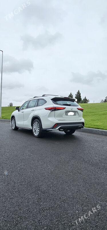 Toyota Highlander 2021 - 530 000 TMT - Aşgabat - img 1