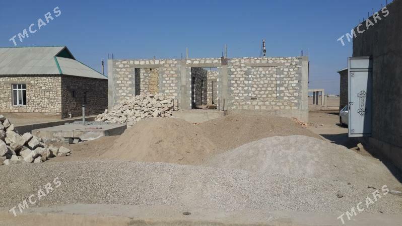 Jebel Ş. Kirşenli Oba - Balkanabat - img 1