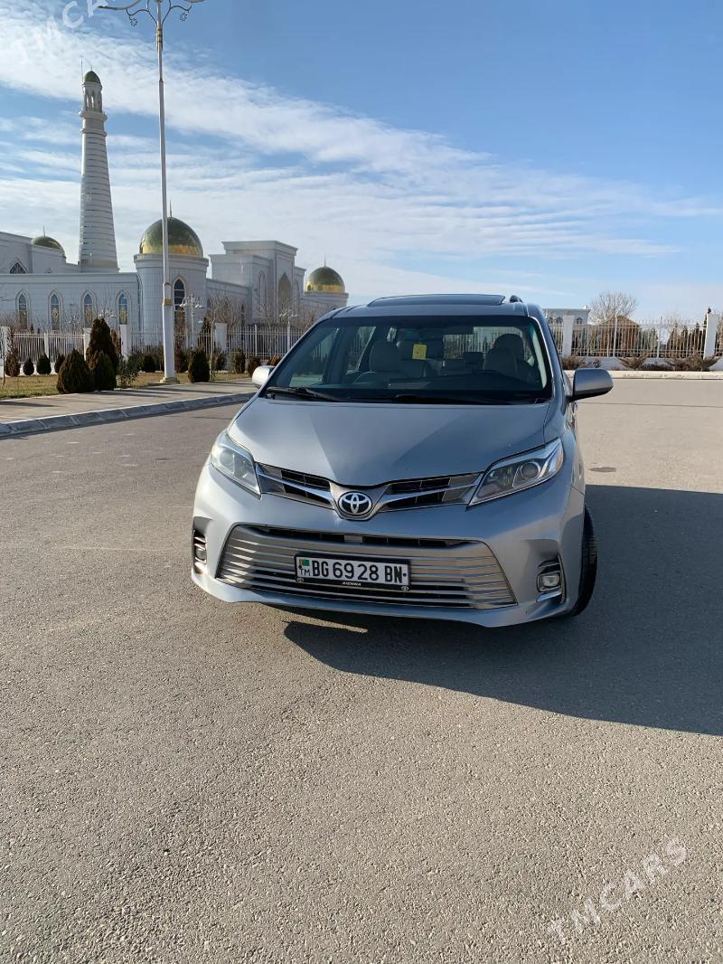 Toyota Sienna 2016 - 430 000 TMT - Балканабат - img 1