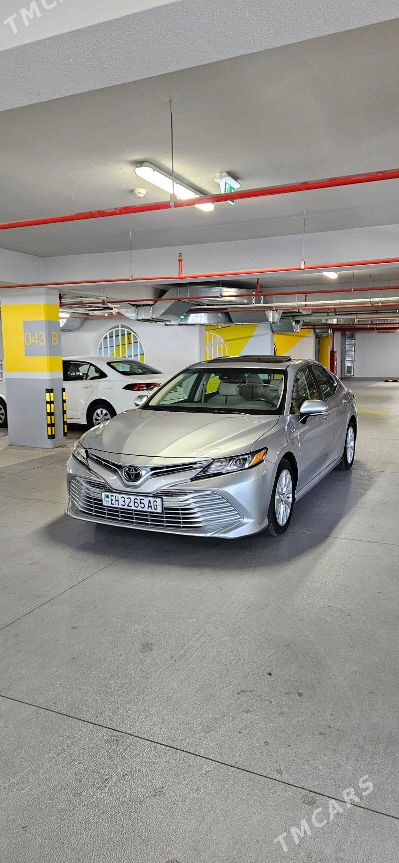 Toyota Camry 2018 - 335 000 TMT - Ашхабад - img 1