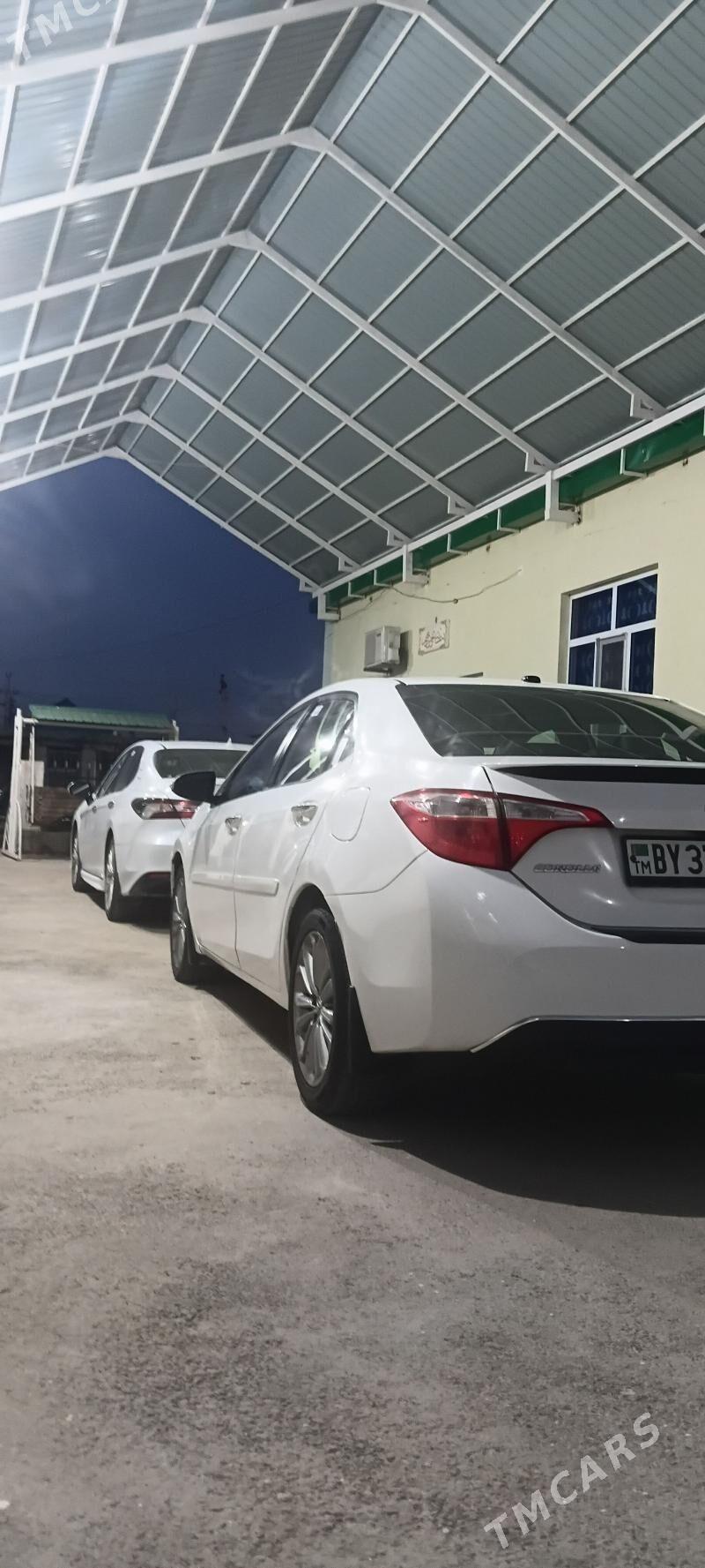 Toyota Corolla 2015 - 200 000 TMT - Gökje - img 1