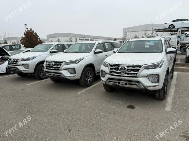Toyota Fortuner 2026 - 700 700 TMT - Aşgabat - img 1
