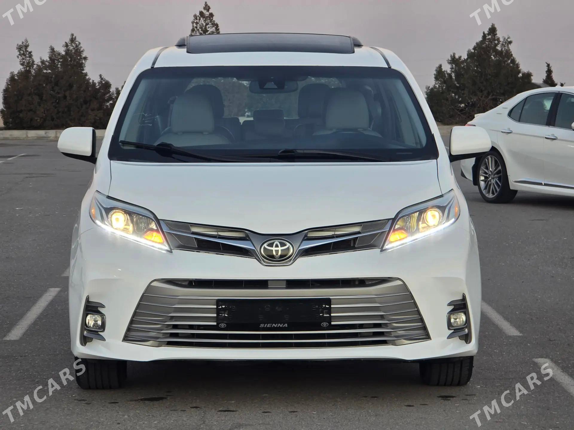Toyota Sienna 2019 - 460 000 TMT - Aşgabat - img 1