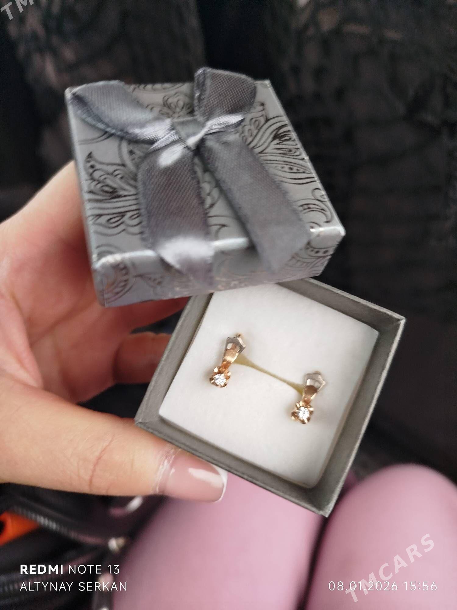 gyzyl gulakhalka - Туркменабат - img 1