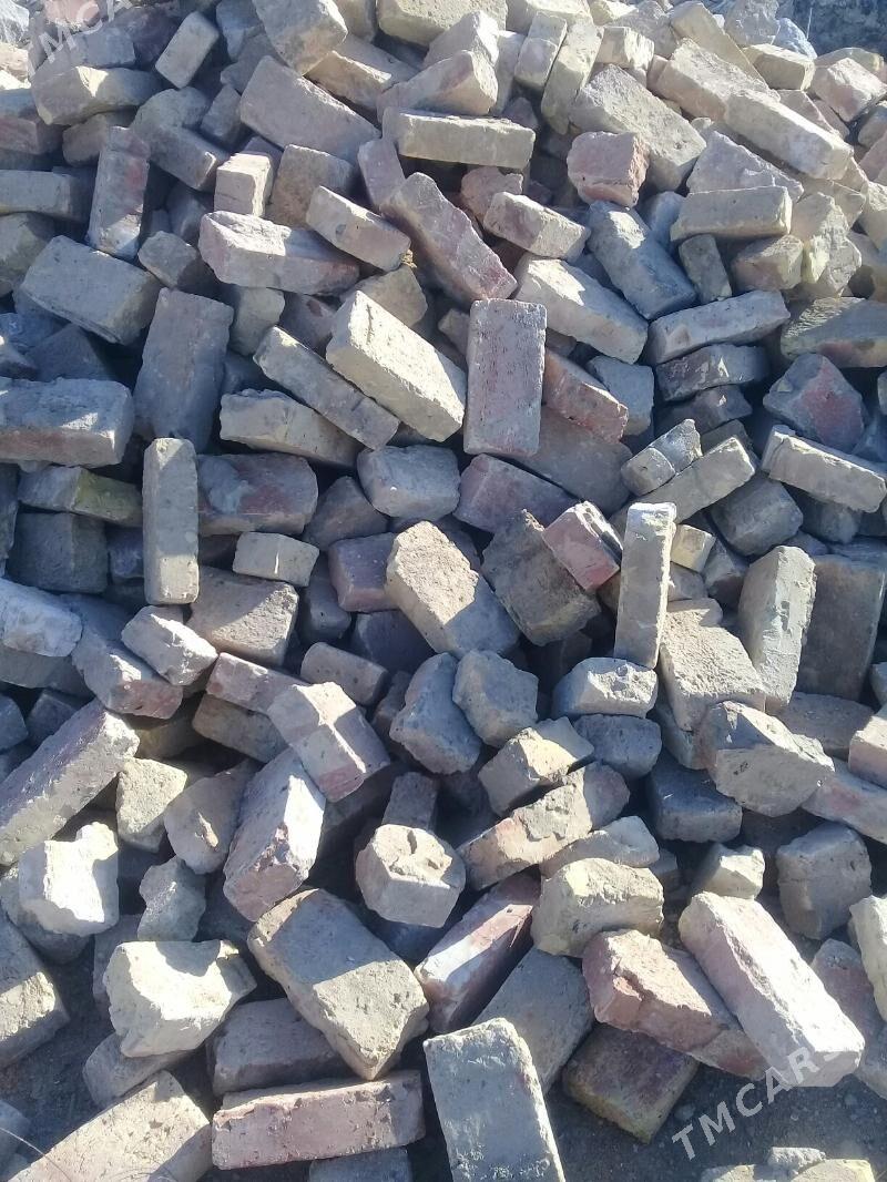 kerpiç butkamen daş - Фарап - img 1