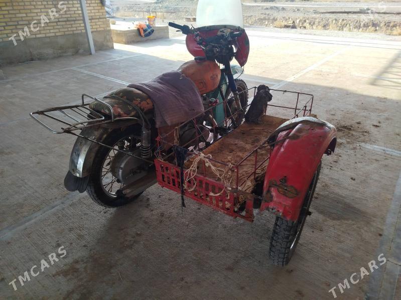 Iž Planeta 1994 - 8 000 TMT - Теджен - img 1