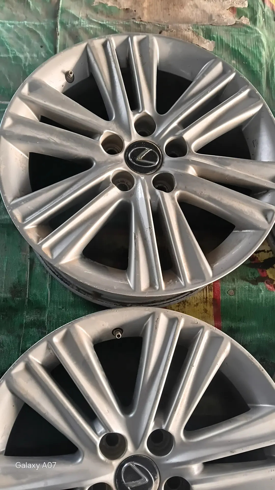 Lexus es350 diska r17 2 200 TMT - Багир - img 1