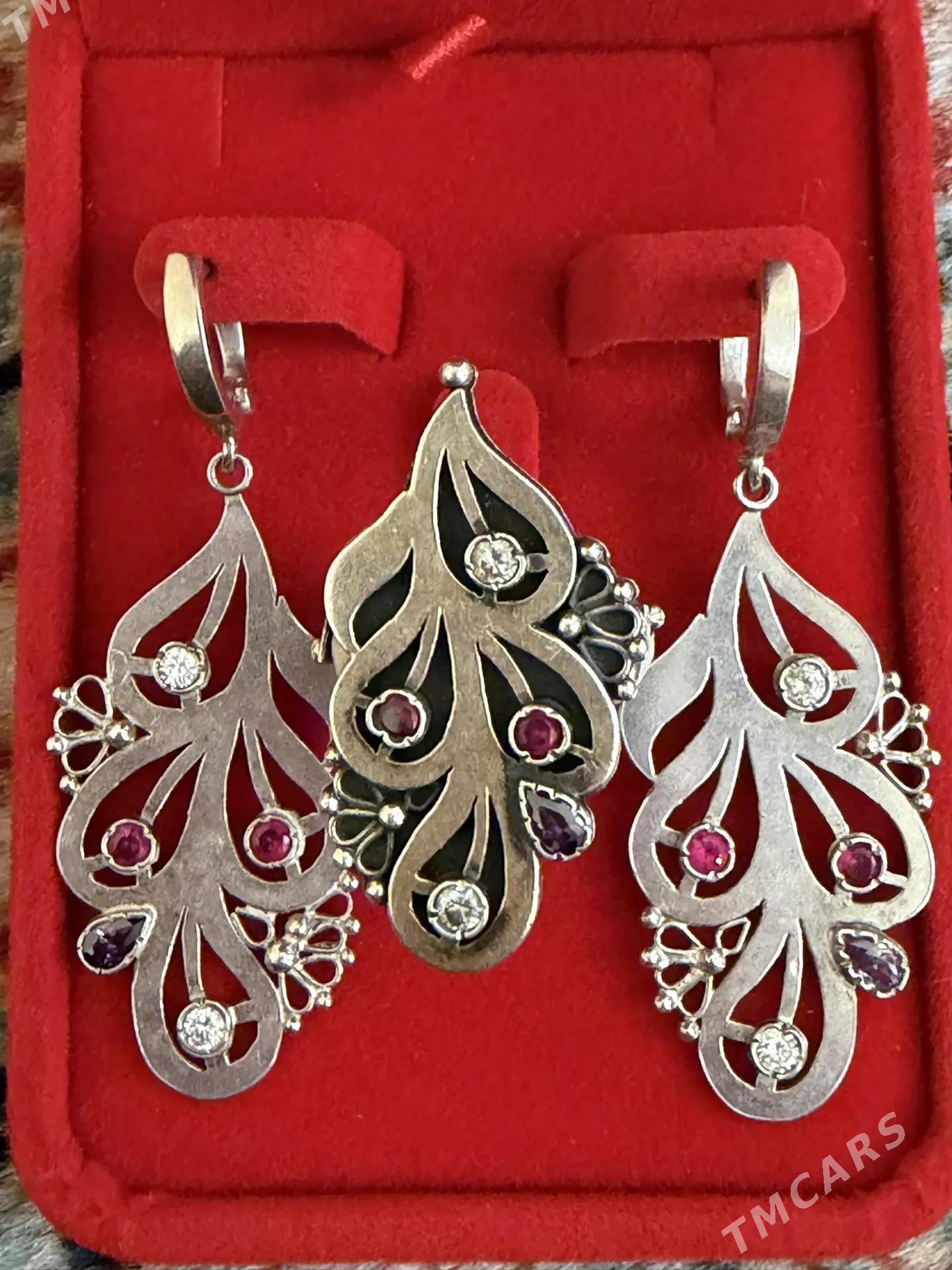 Arassa Hindi kumushleri - Aşgabat - img 1