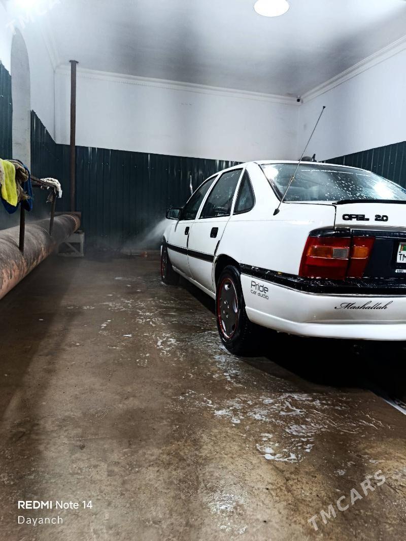 Opel Vectra 1993 - 55 000 TMT - Шабатский этрап - img 1