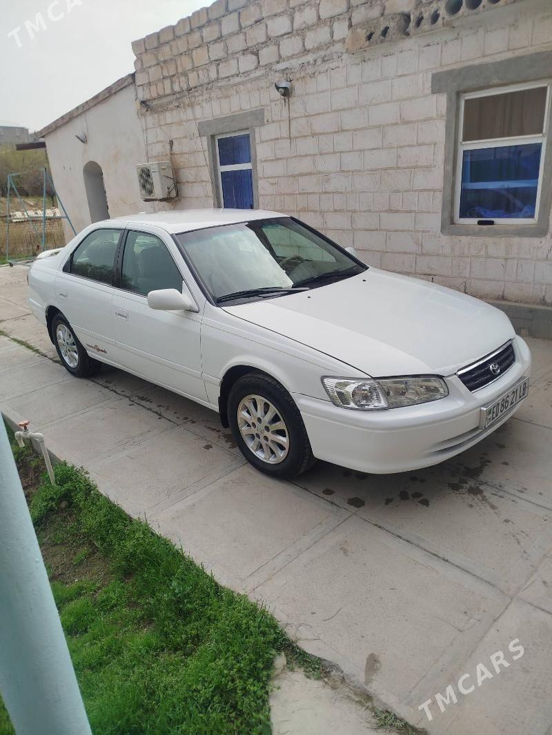 Toyota Camry 2000 - 170 000 TMT - Magdanly - img 1