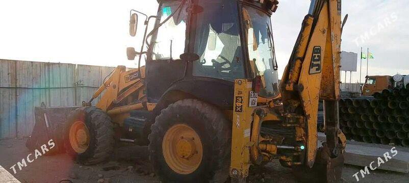 JCB 3CX Compact 2002 - 330 000 TMT - Aşgabat - img 1