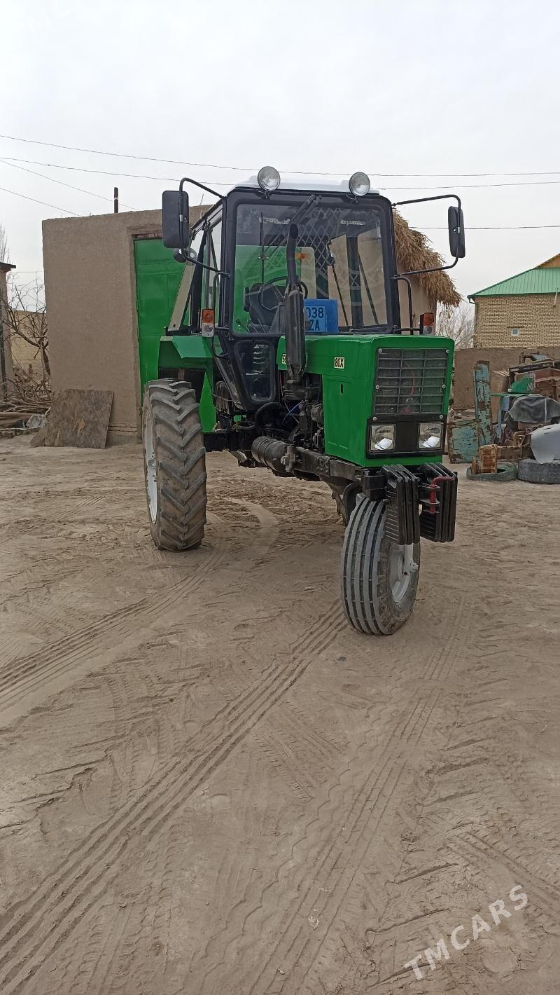 MTZ 80 2009 - 200 000 TMT - Gurbansoltan Eje - img 1