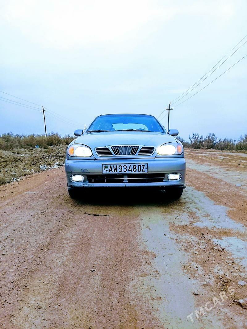 Daewoo Lanos 1999 - 38 000 TMT - Кёнеургенч - img 1