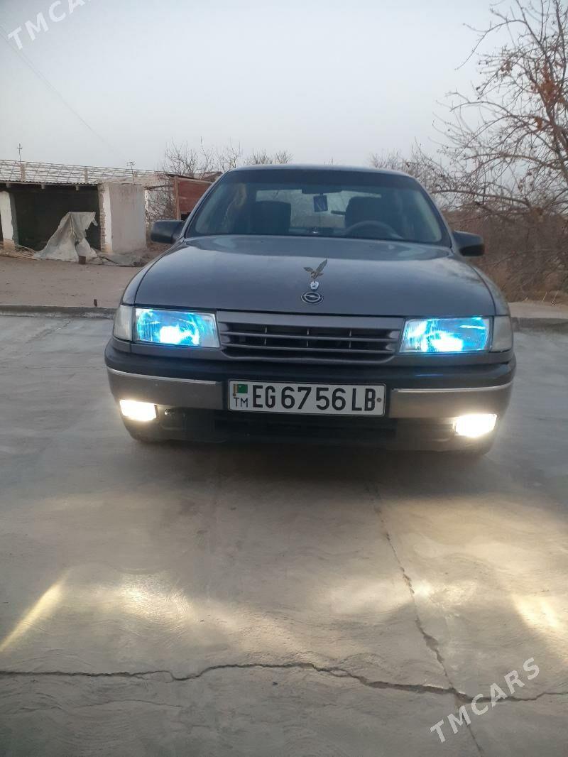 Opel Vectra 1989 - 36 000 TMT - Saýat - img 1