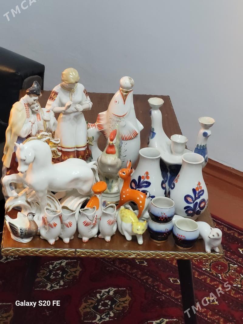 СТАТУЭТКИ (СССР) - Daşoguz - img 1