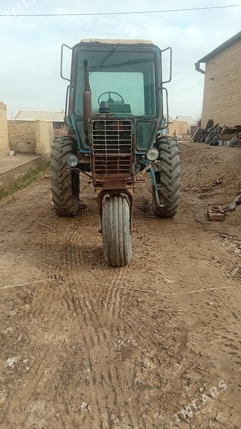 MTZ 80 1990 - 150 000 TMT - Kerki - img 1