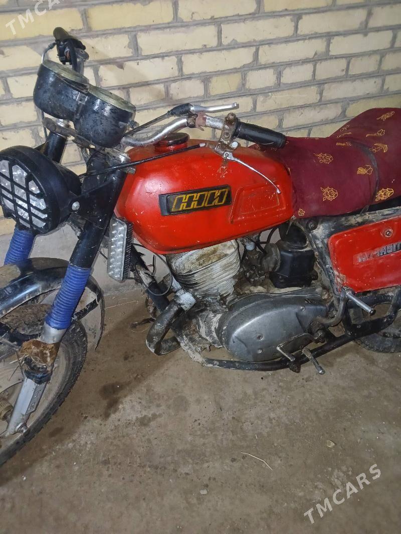 Iž Planeta 4 1990 - 9 000 TMT - Сакар - img 1