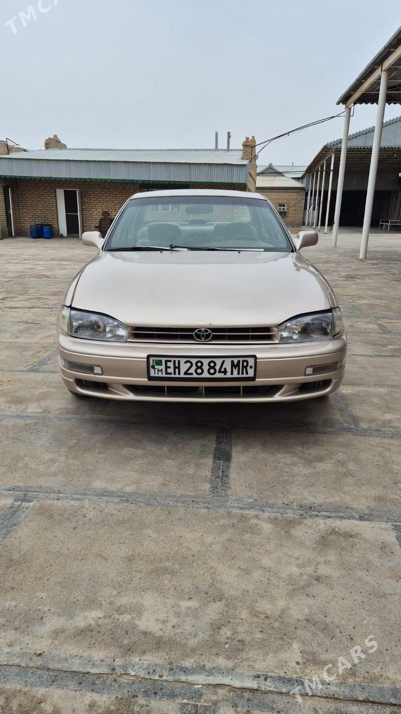 Toyota Camry 1993 - 100 000 TMT - Mary - img 1