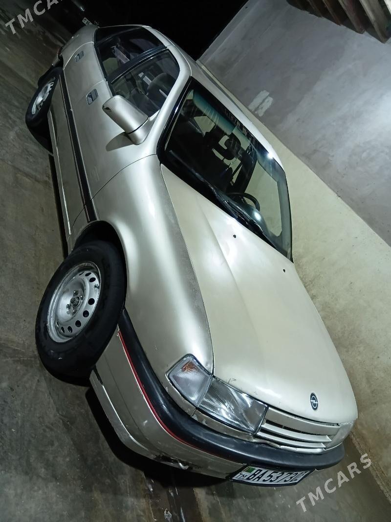 Opel Astra 1989 - 30 000 TMT - Гороглы (Тагта) - img 1