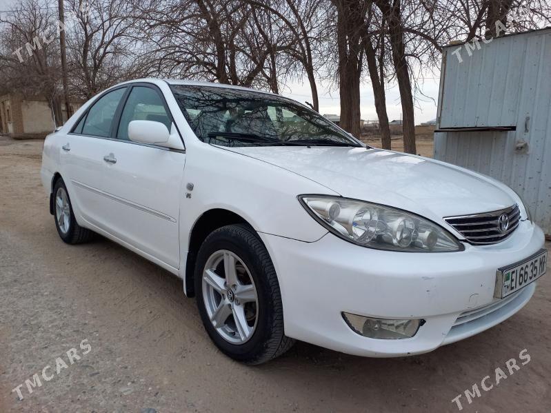 Toyota Camry 2004 - 145 000 TMT - Mary - img 1