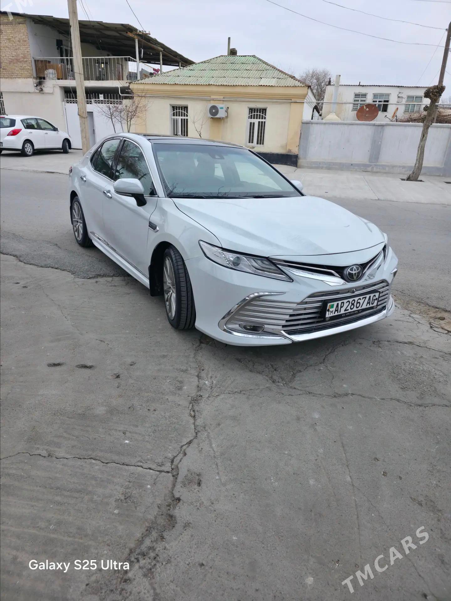 Toyota Camry 2018 - 310 000 TMT - Ашхабад - img 1
