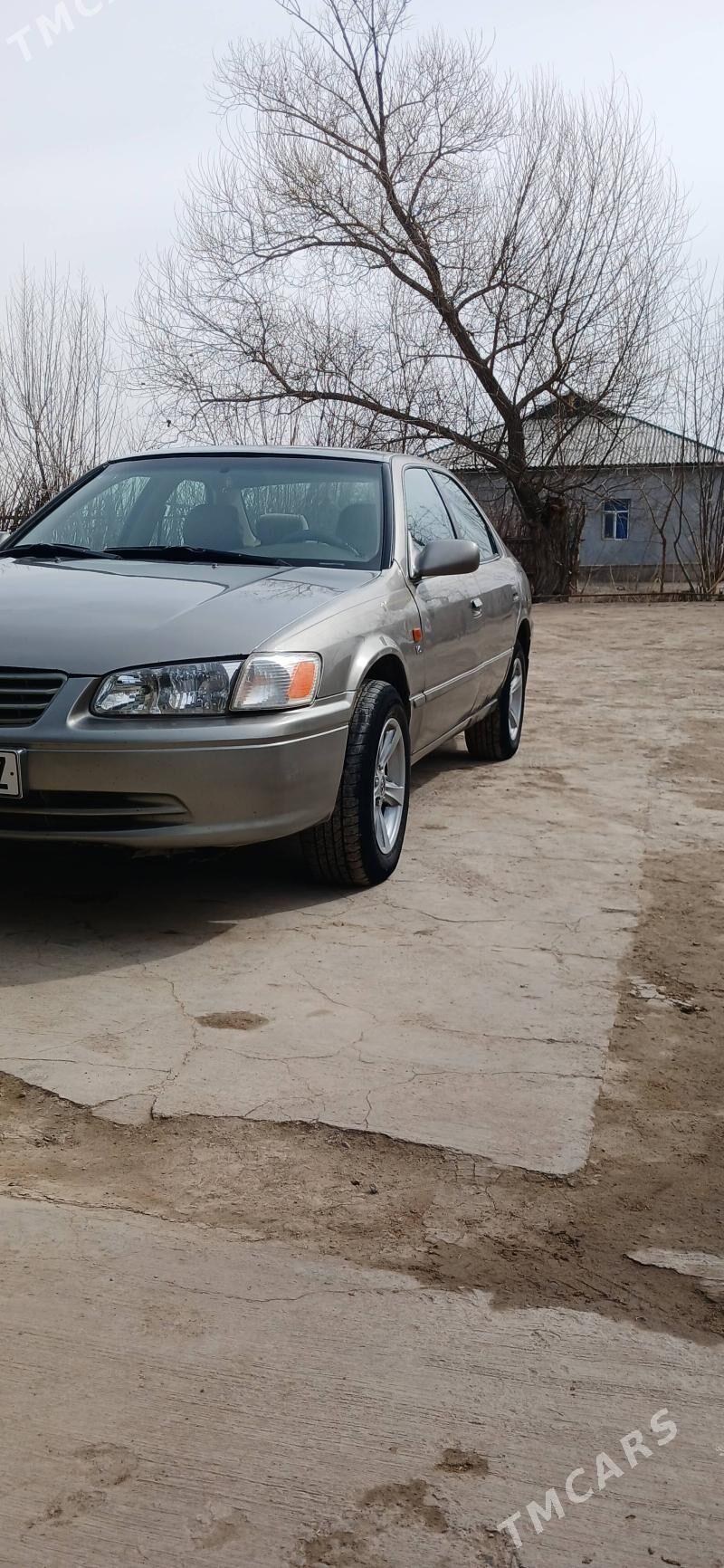 Toyota Camry 1998 - 135 000 TMT - Köneürgenç - img 1