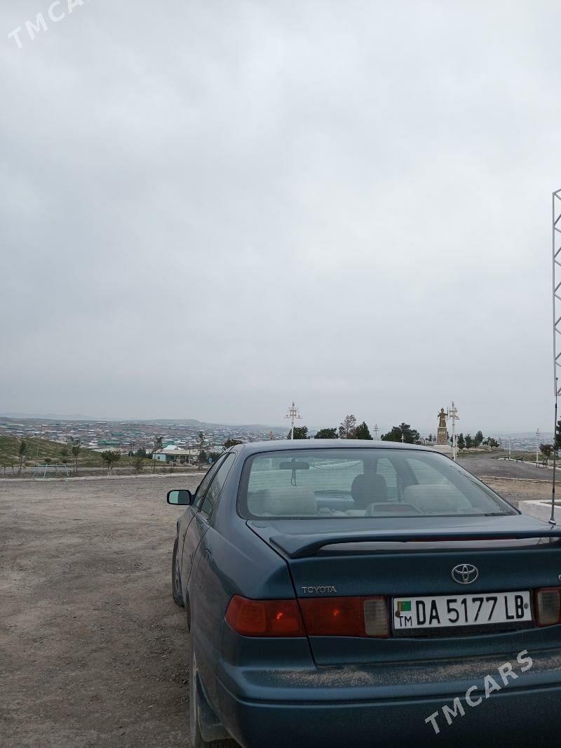 Toyota Camry 2000 - 150 000 TMT - Magdanly - img 1