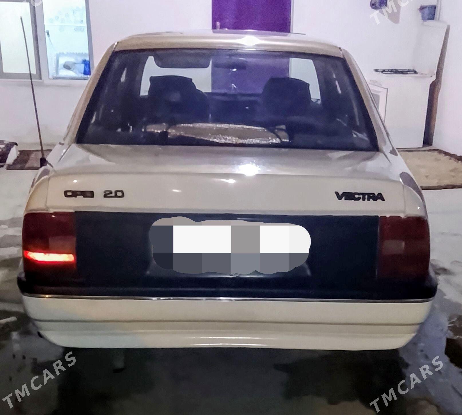 Opel Vectra 1991 - 38 000 TMT - Bäherden - img 1