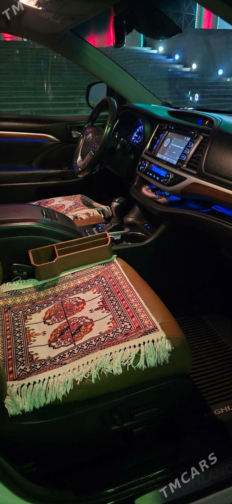 Toyota Highlander 2017 - 560 000 TMT - Ашхабад - img 1