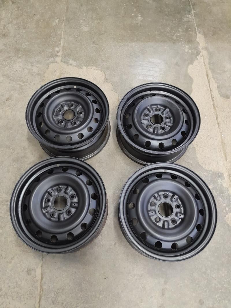 Toyota diska 15 lik 1 200 TMT - Дашогуз - img 1