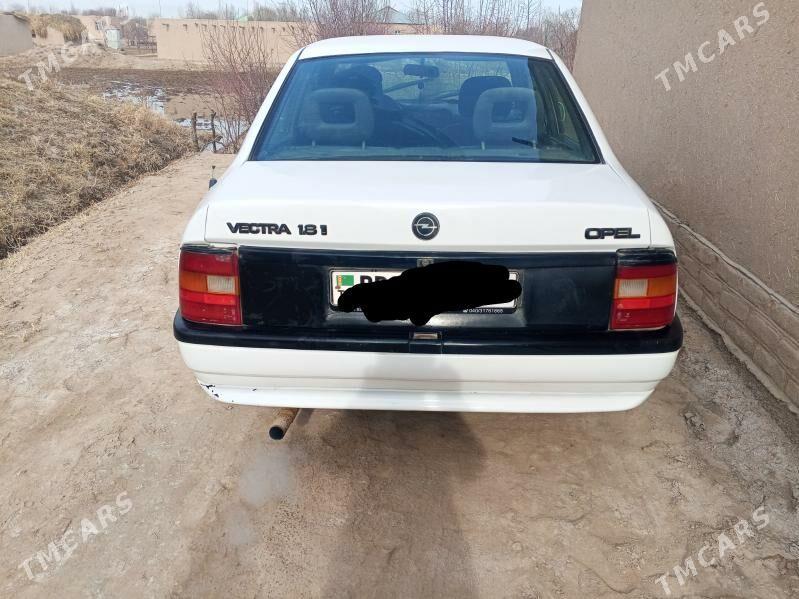 Opel Vectra 1992 - 42 000 TMT - Gurbansoltan Eje - img 1