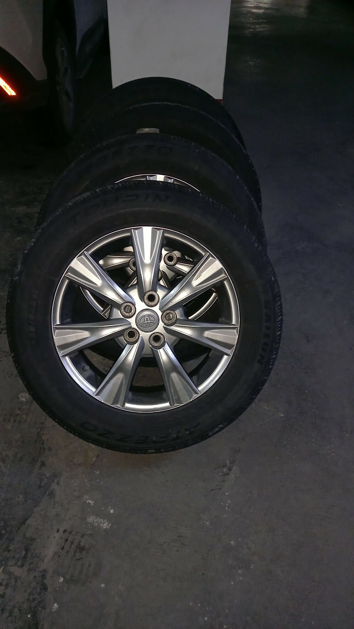 Corolla Teker 4 000 TMT - Улица Ататурка - img 1