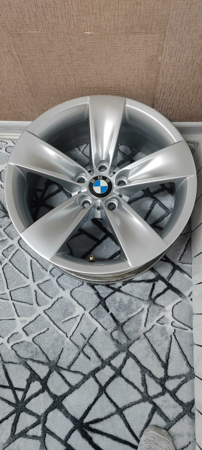 Original BMW 18 R 5 000 TMT - 4 мкр - img 1