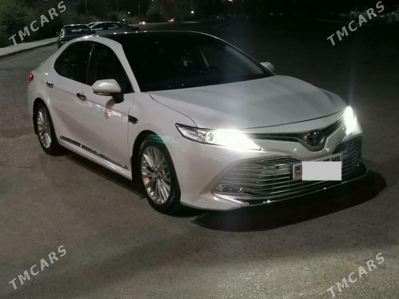 Toyota Camry 2018 - 340 000 TMT - Мары - img 1